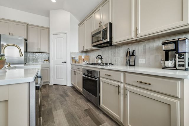 1204 Lake Falls Terrace, Lewisville, TX 75010