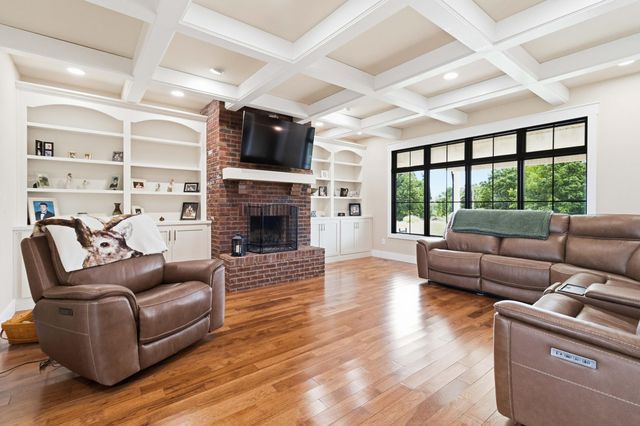 7511 John Sims Highway, Crab Orchard, KY 40419