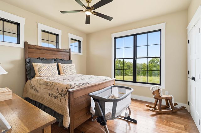 7511 John Sims Highway, Crab Orchard, KY 40419