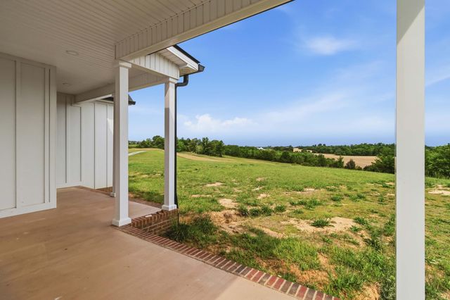 7511 John Sims Highway, Crab Orchard, KY 40419