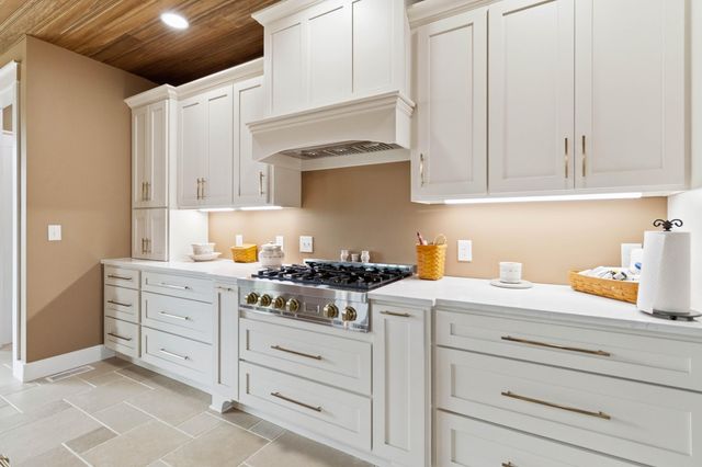 7511 John Sims Highway, Crab Orchard, KY 40419