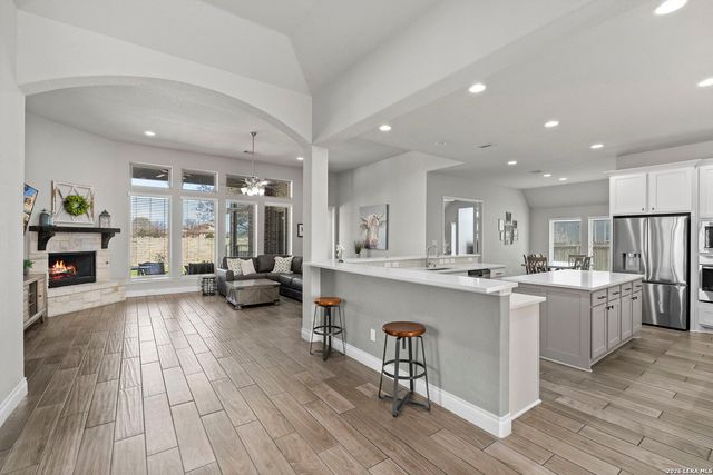 30127 Valley Trace, Fair Oaks Ranch, TX 78015