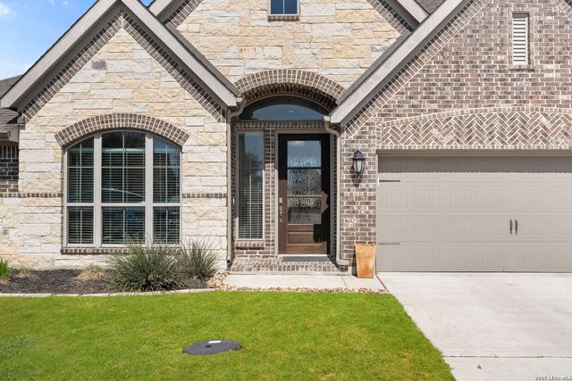 30127 Valley Trace, Fair Oaks Ranch, TX 78015