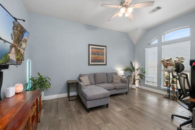 30127 Valley Trace, Fair Oaks Ranch, TX 78015