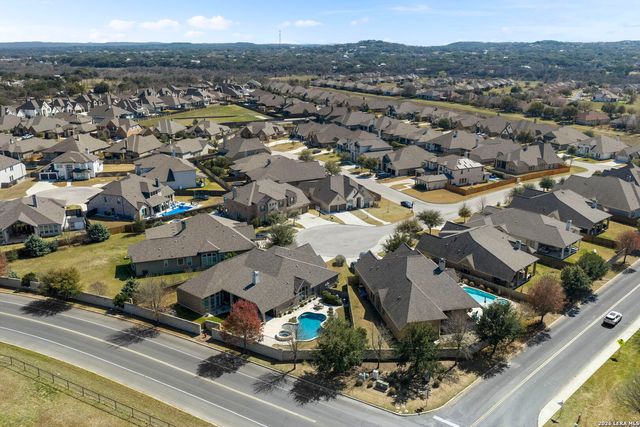 30127 Valley Trace, Fair Oaks Ranch, TX 78015