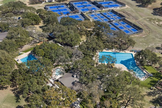 30127 Valley Trace, Fair Oaks Ranch, TX 78015