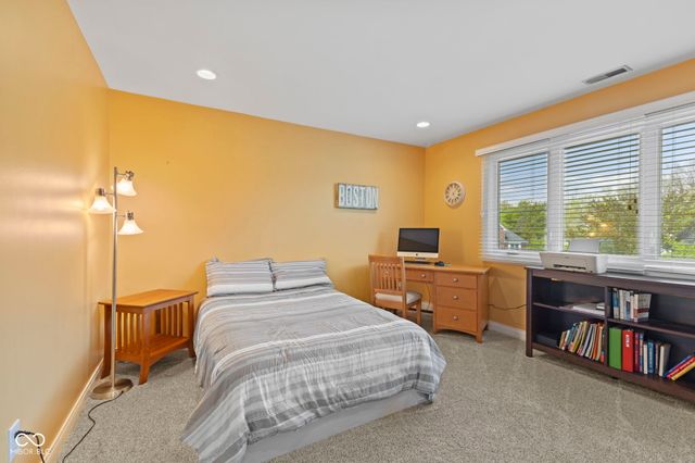 12541 Pembrooke Circle, Carmel, IN 46032