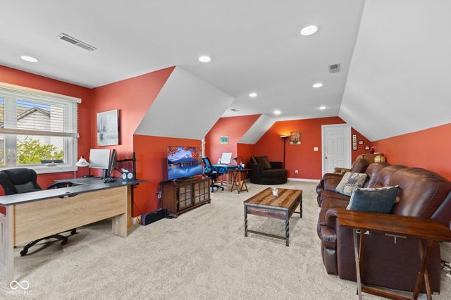 12541 Pembrooke Circle, Carmel, IN 46032
