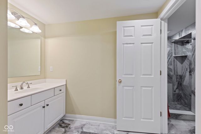 12541 Pembrooke Circle, Carmel, IN 46032