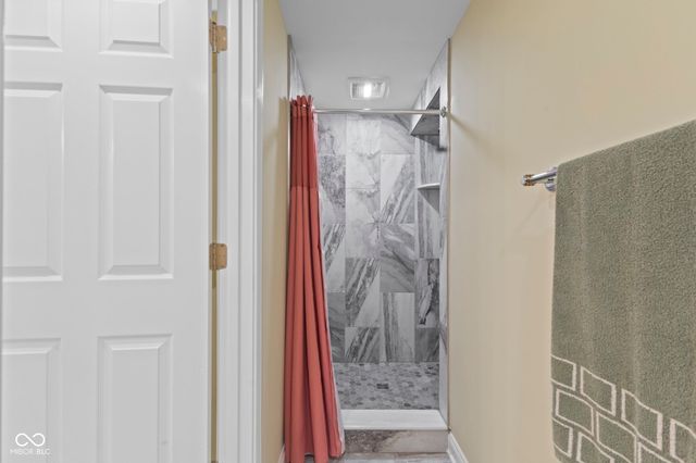 12541 Pembrooke Circle, Carmel, IN 46032