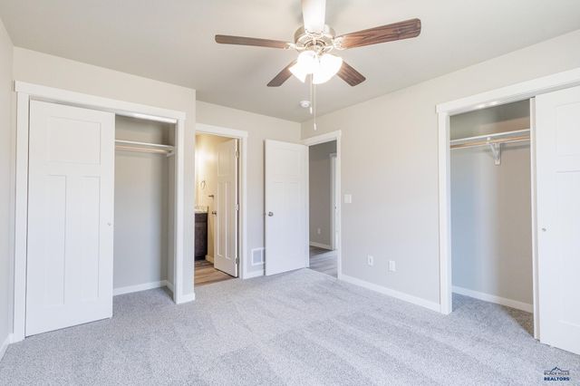 349 N VALLEY DR, Rapid City, SD 57703