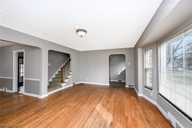 202 Westover Drive, Akron, OH 44313