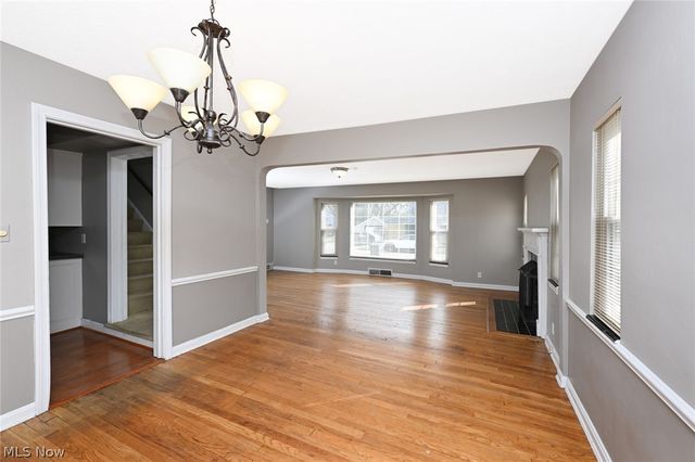 202 Westover Drive, Akron, OH 44313