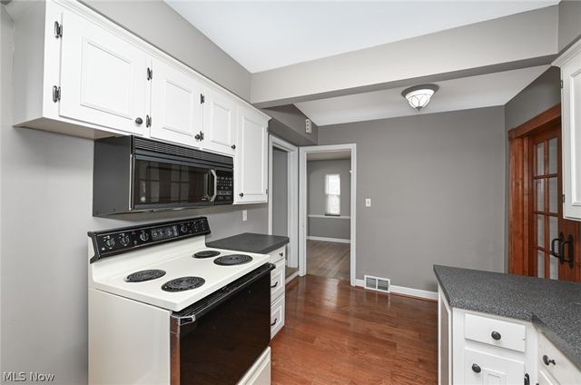 202 Westover Drive, Akron, OH 44313