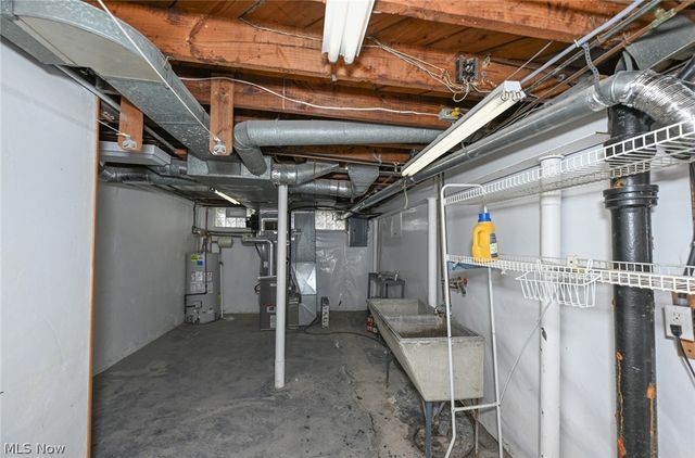 202 Westover Drive, Akron, OH 44313