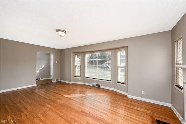 202 Westover Drive, Akron, OH 44313