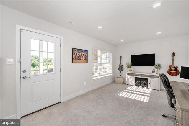 7963 POTTER PL, Elkridge, MD 21075