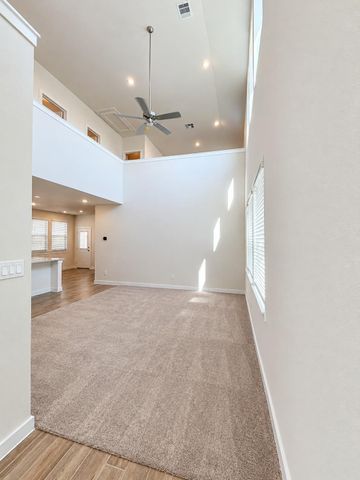 6443 Escondido Dr, Rosharon, TX 77583