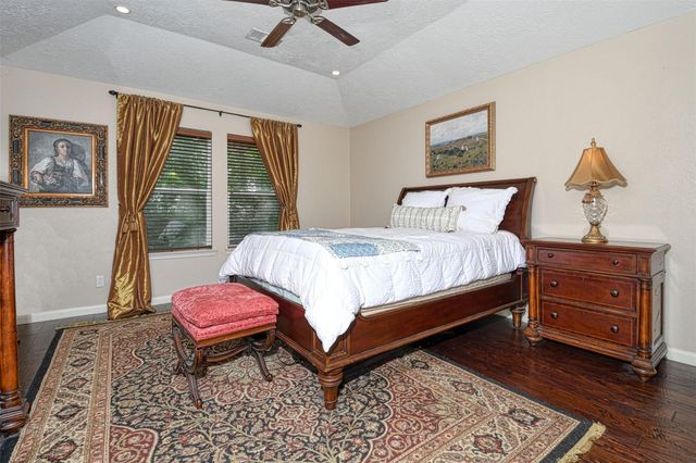 109 Avonlea Drive, The Woodlands, TX 77382