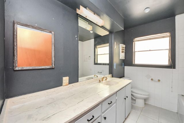 1013 Stevens Avenue, Conroe, TX 77301
