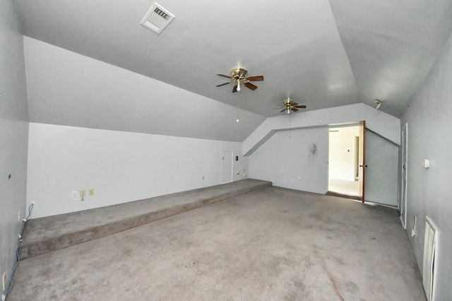 1013 Stevens Avenue, Conroe, TX 77301