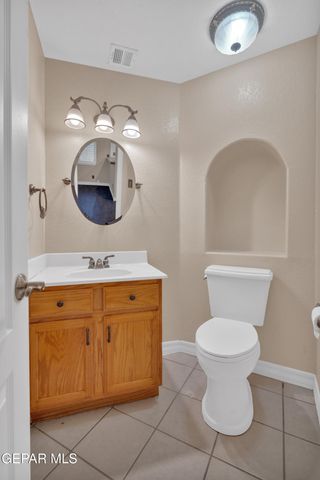 7072 LUZ DE ESPEJO Drive, El Paso, TX 79912