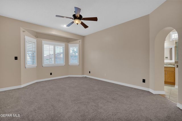 7072 LUZ DE ESPEJO Drive, El Paso, TX 79912