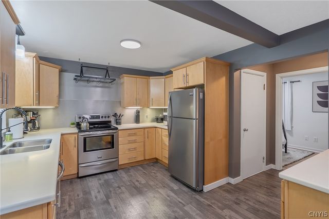 305 Myrtle Street, Syracuse, NY 13204