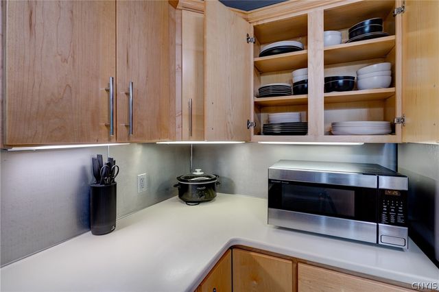 305 Myrtle Street, Syracuse, NY 13204