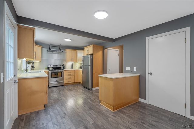 305 Myrtle Street, Syracuse, NY 13204