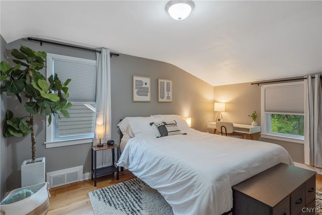 305 Myrtle Street, Syracuse, NY 13204