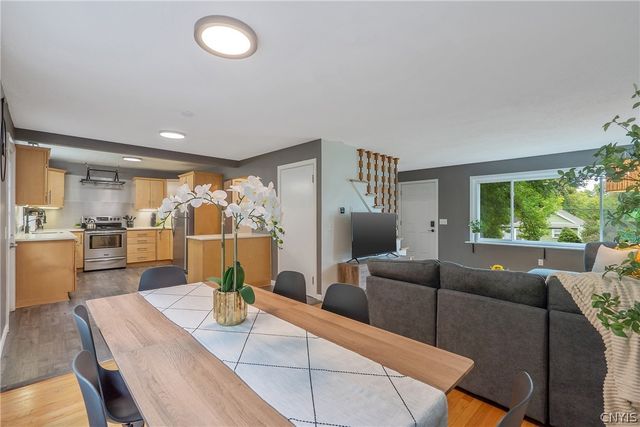 305 Myrtle Street, Syracuse, NY 13204