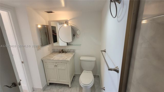 20515 E Country Club Dr 1249, Aventura, FL 33180