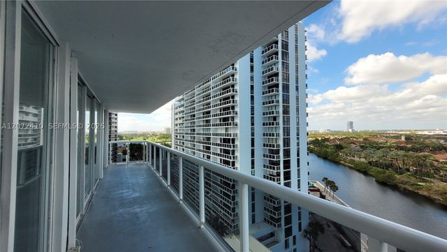 20515 E Country Club Dr 1249, Aventura, FL 33180
