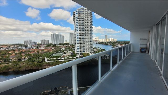 20515 E Country Club Dr 1249, Aventura, FL 33180