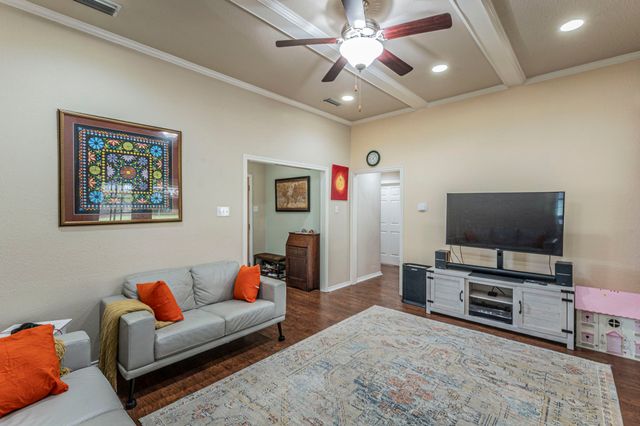 1500 Sunnyslope Drive, Carrollton, TX 75007