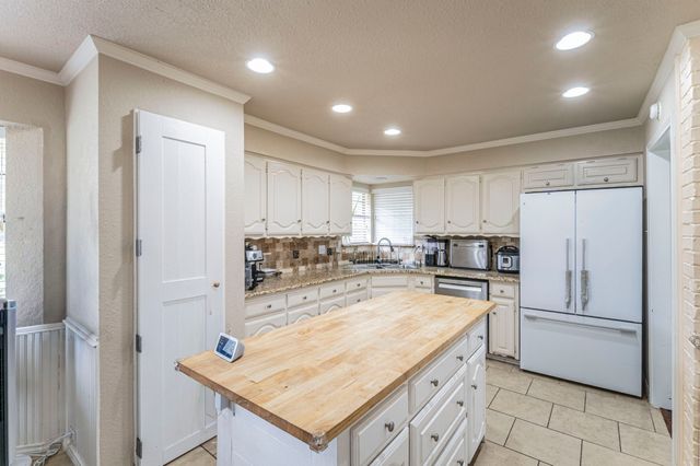 1500 Sunnyslope Drive, Carrollton, TX 75007