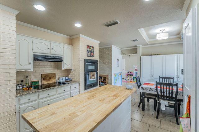 1500 Sunnyslope Drive, Carrollton, TX 75007