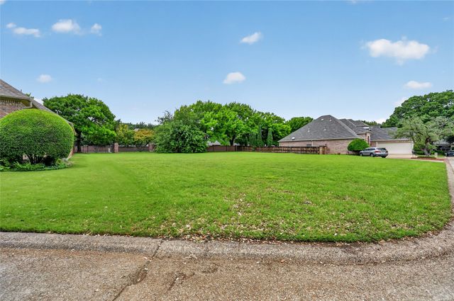 2628 Torrey Pines Drive, Fort Worth, TX 76109