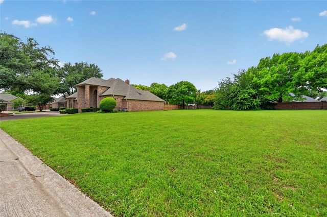 2628 Torrey Pines Drive, Fort Worth, TX 76109