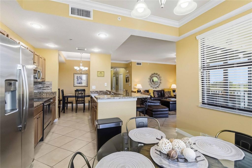 Image 15 of property listing at 7019 RIVER HAMMOCK DRIVE 202, Bradenton, FL 34212