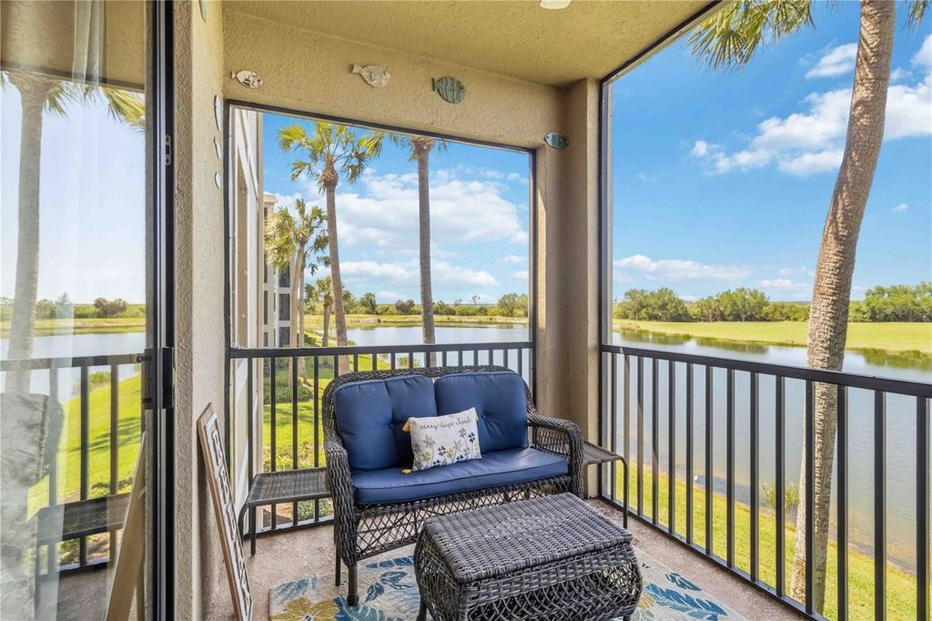 Image 26 of property listing at 7019 RIVER HAMMOCK DRIVE 202, Bradenton, FL 34212