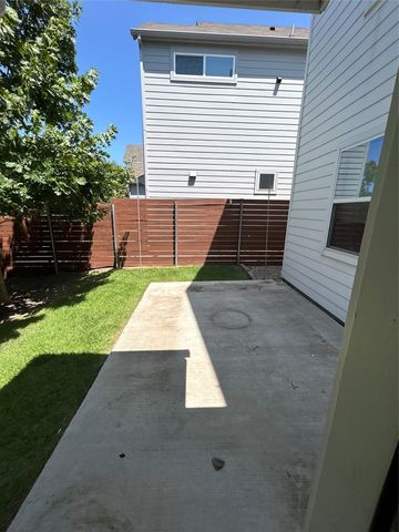 1229 Clifftop Lane, Dallas, TX 75208
