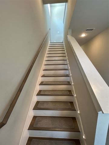 1229 Clifftop Lane, Dallas, TX 75208