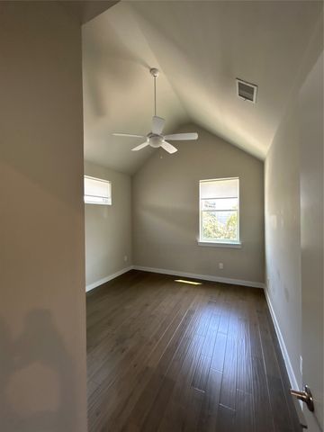 1229 Clifftop Lane, Dallas, TX 75208