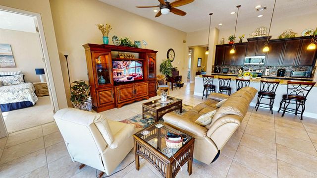 11401 SW Aspen Lane, Port St Lucie, FL 34987