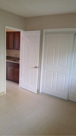 615 NE 8th Avenue 3, Fort Lauderdale, FL 33304