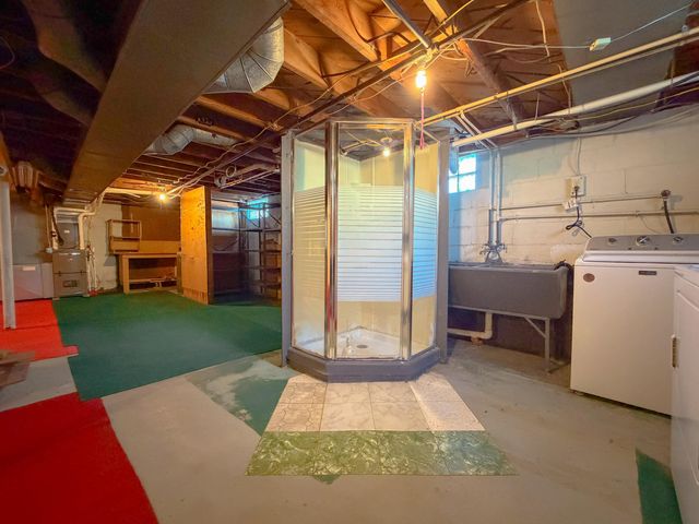 905 S Pearl Street, Knox, IN 46534