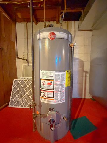 905 S Pearl Street, Knox, IN 46534