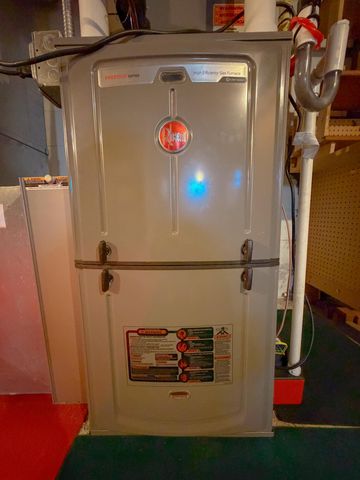 905 S Pearl Street, Knox, IN 46534